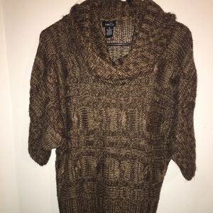 Rue 21 sweater